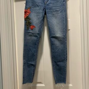 Mid rise jeans
